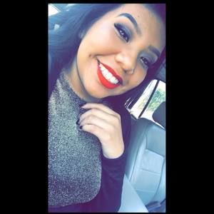 Meet your Posher, Jaylene